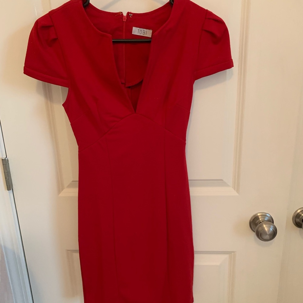 Fitted V Neck Cap Sleeve Dress